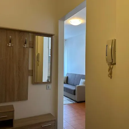 شقة L'appartamentino Di Lo *